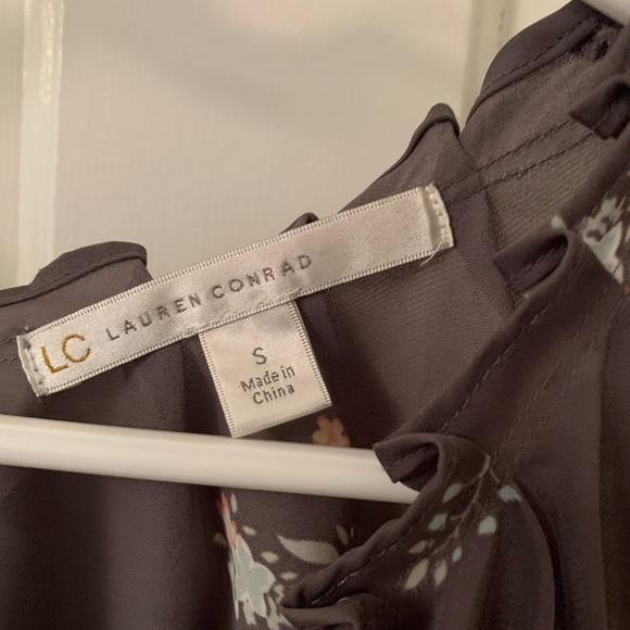 Lauren Conrad blouse - Picture 2 of 3